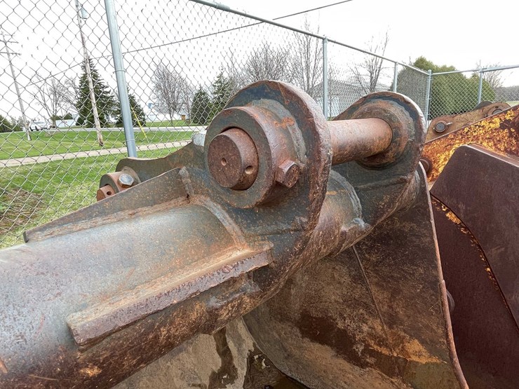#5015-•-excavator-bucket-image-5