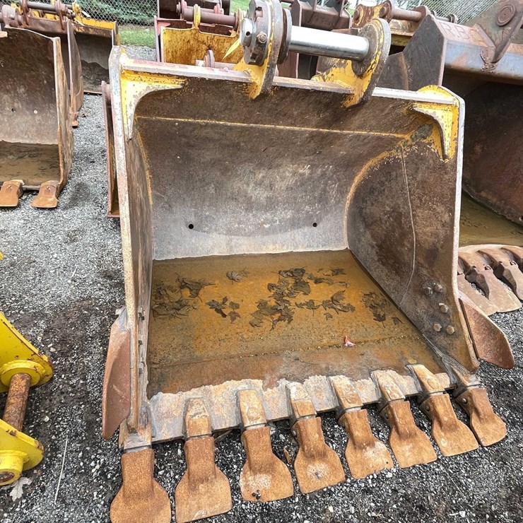 #5020 • Excavator Bucket