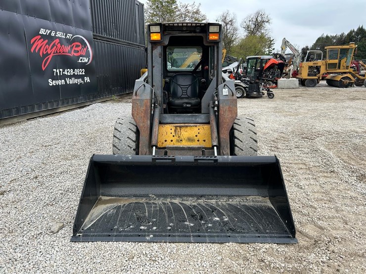 new-holland-l190-image-7