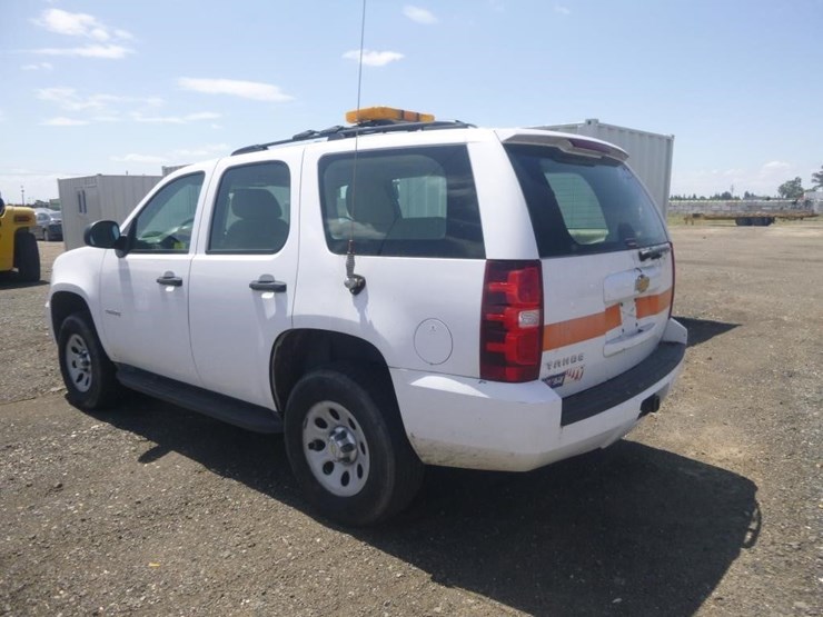 2014-chevrolet-tahoe-image-5