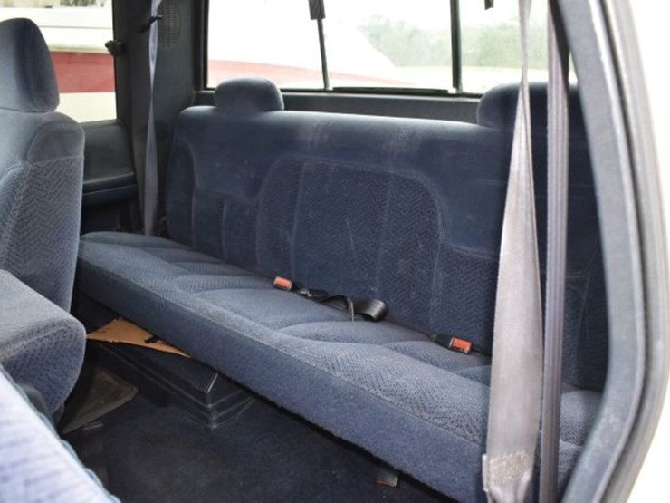 1995-chevrolet-1500-image-2