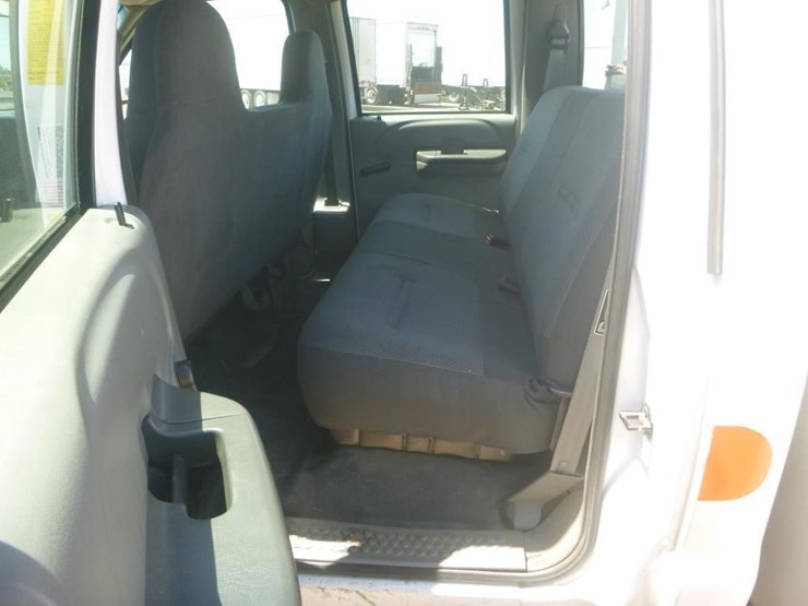 2002-ford-f350-image-10