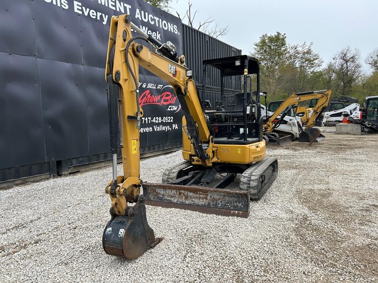 2021-caterpillar-303-image-7