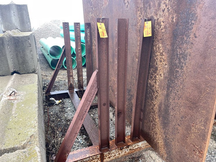 #5075-•-homemade-metal-storage-rack-image-11