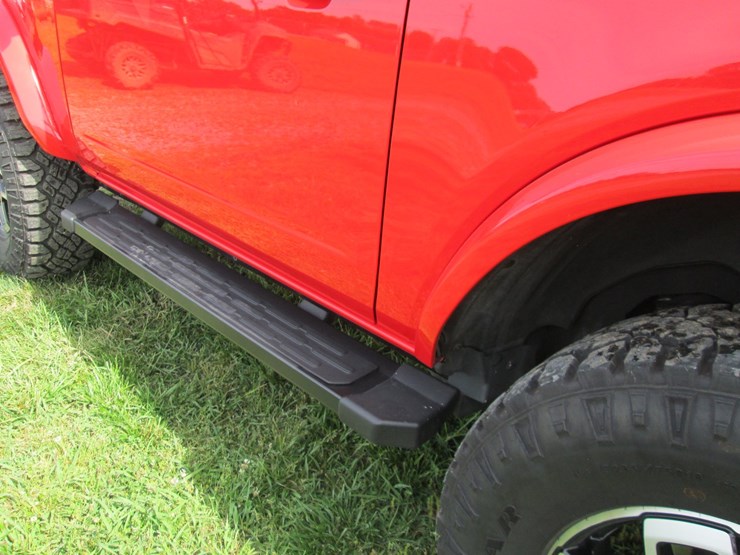 2023-ford-bronco-image-7