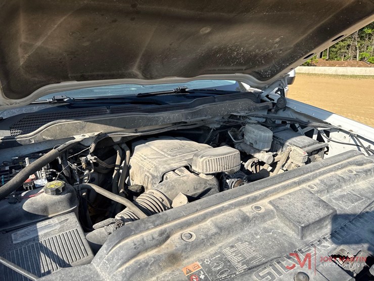 2019-chevrolet-2500-image-12