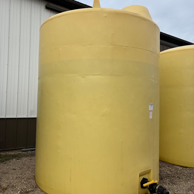 Poly Tank