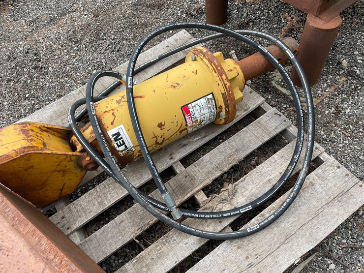 #5034-•-mcmillen-hydraulic-auger-image-11