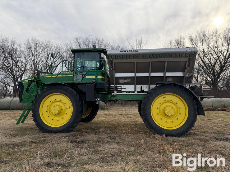 2011-john-deere-4930-image-8