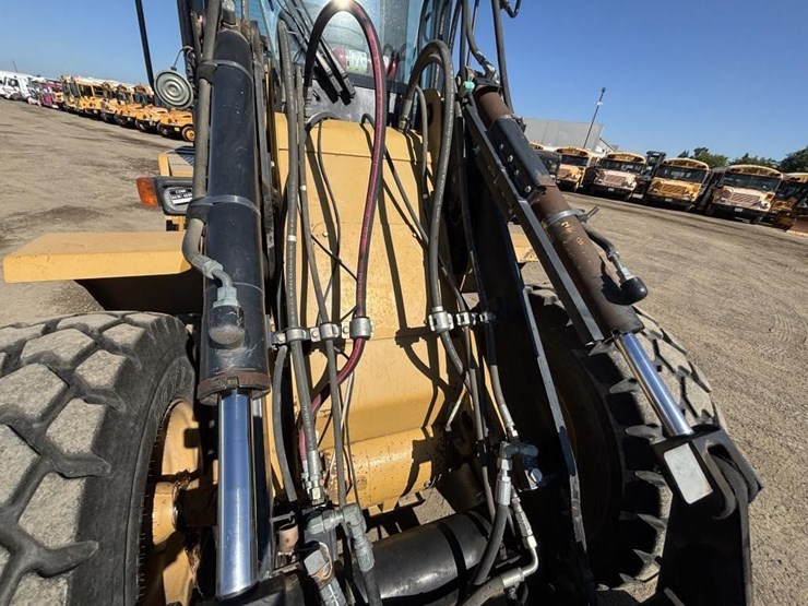 2005-caterpillar-it14g-image-16