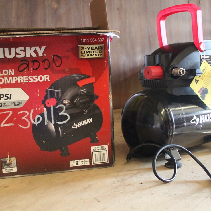 #2000 • HUSKY 3 GALLON AIR COMPRESSOR
