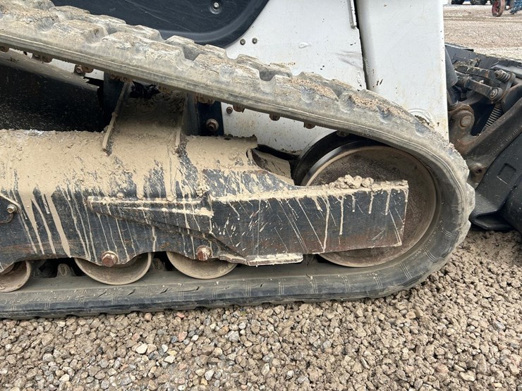 2023-bobcat-t76-image-14