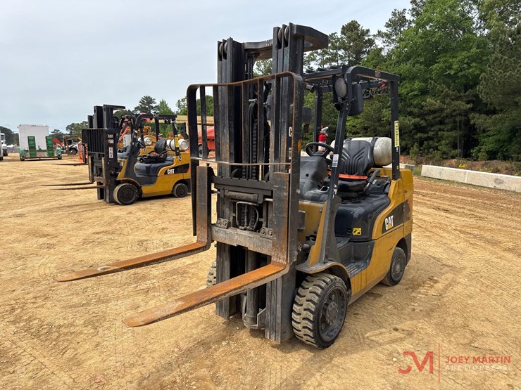 caterpillar-2c6000-image-4