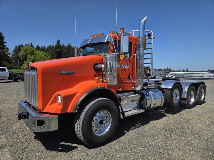 2026-kenworth-t800-image-1