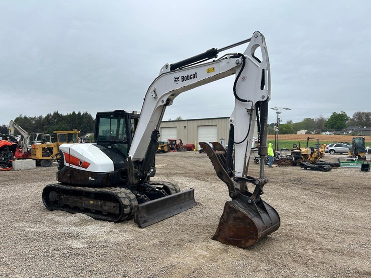 2018-bobcat-e85-image-6