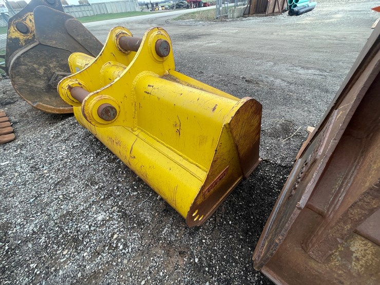 #5009-•-excavator-bucket-image-5