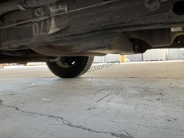 2012-chevrolet-silverado-1500-image-23
