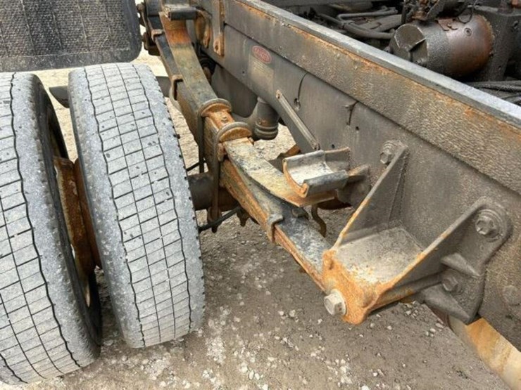 2020-ford-f550-xl-image-48