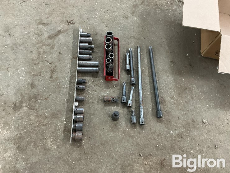 3/8"-drive-sockets-&-extensions-image-2