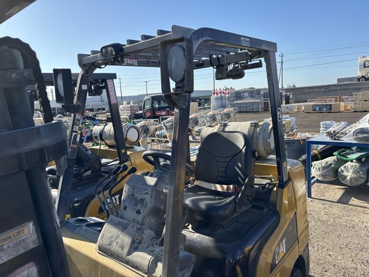 2015-caterpillar-2c6000-image-13