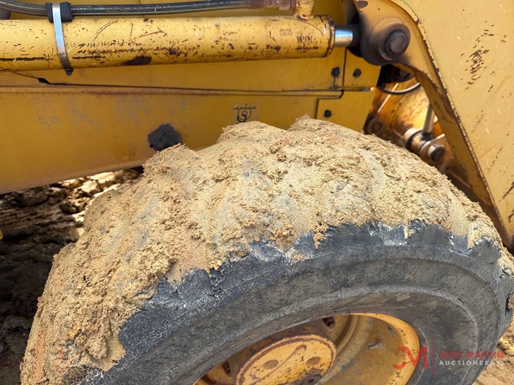 1997-deere-310se-image-13