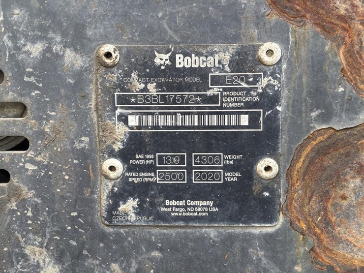 2020-bobcat-e20-image-47