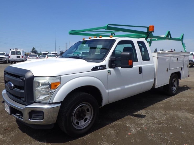 2015-ford-f350-image-1