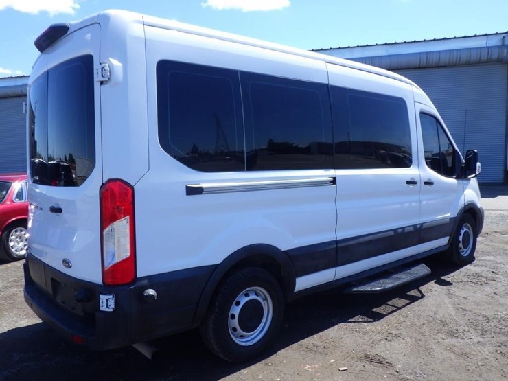 2020-ford-transit-image-3