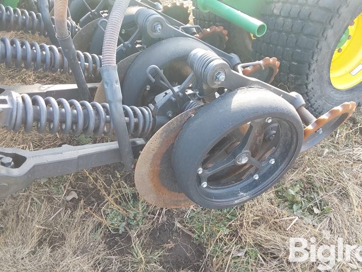 2019-john-deere-n536-image-20