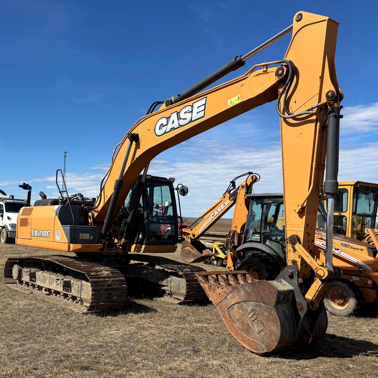 2013 CASE CX210C