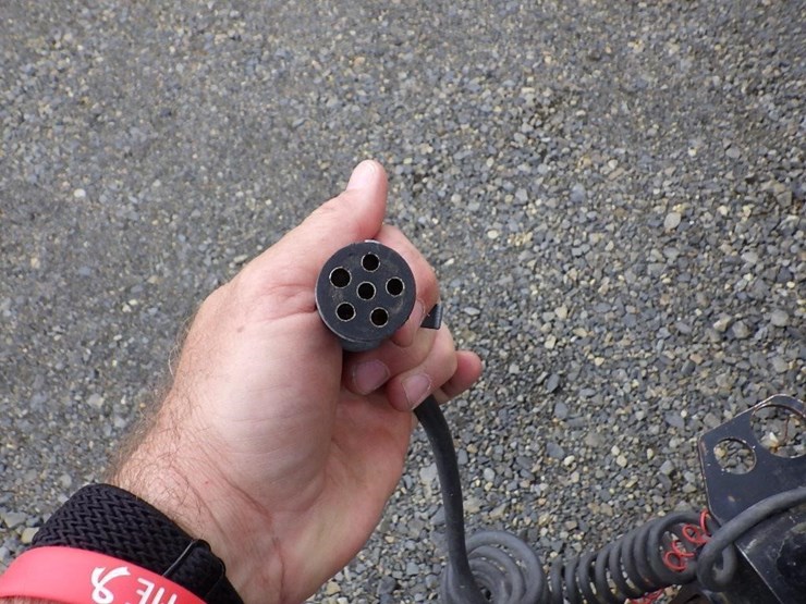 2019-vermeer-ax19-image-38