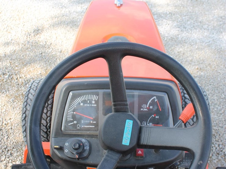 kubota-b7500-image-15