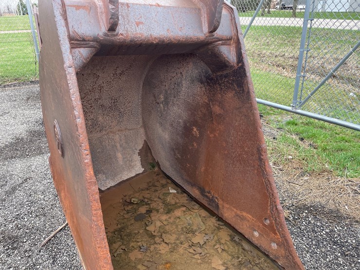 #5002-•-excavator-bucket-image-10