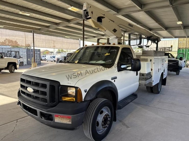 2006-ford-f450-image-4