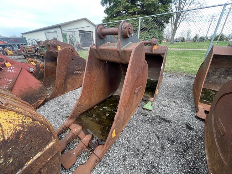#5013-•-excavator-bucket-image-1