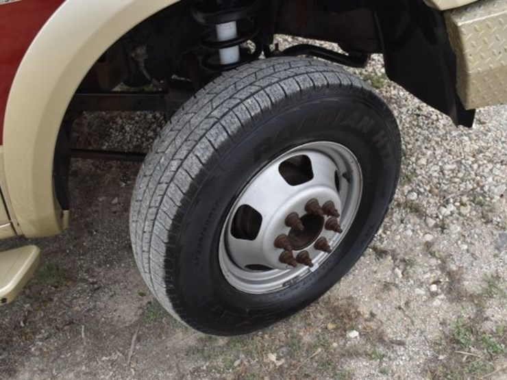 2012-dodge-3500-image-6