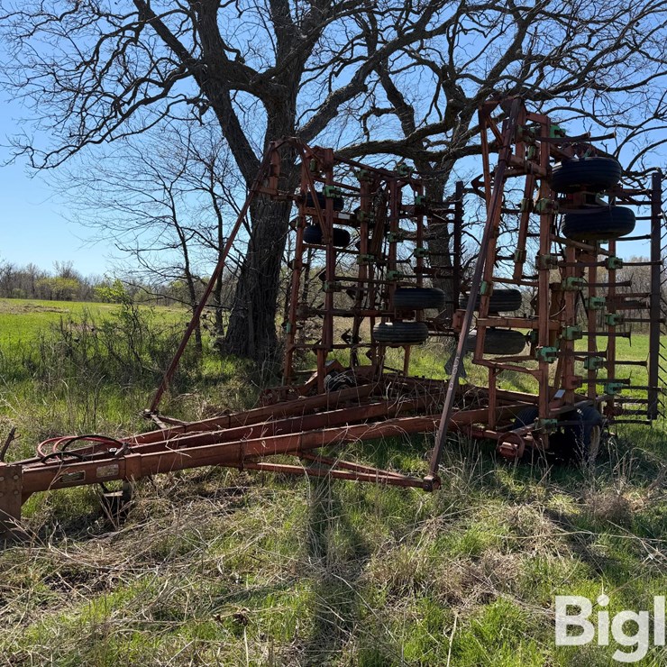 ALLIS-CHALMERS 1400