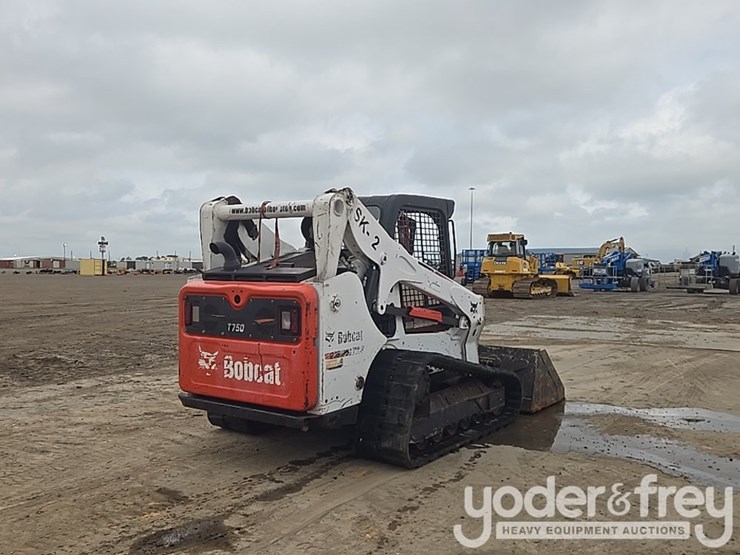 2016-bobcat-t750-image-7