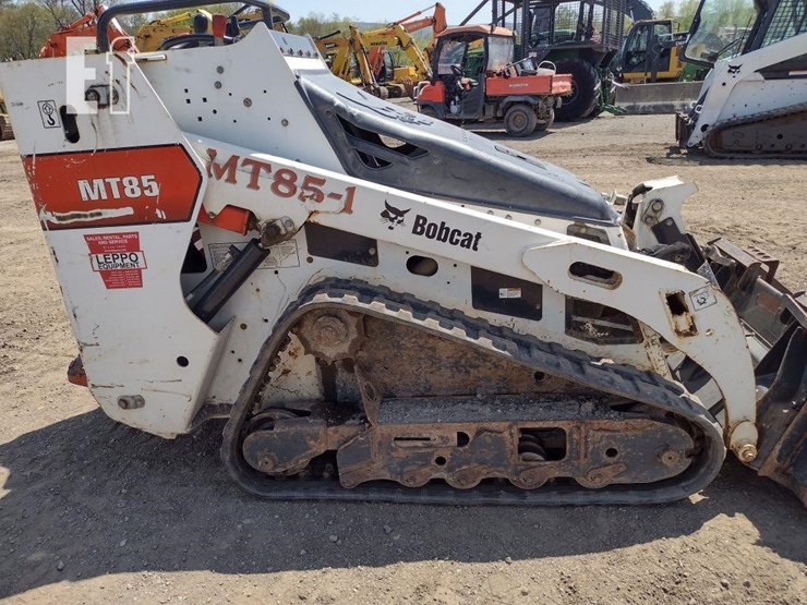 2020-bobcat-mt85-image-21