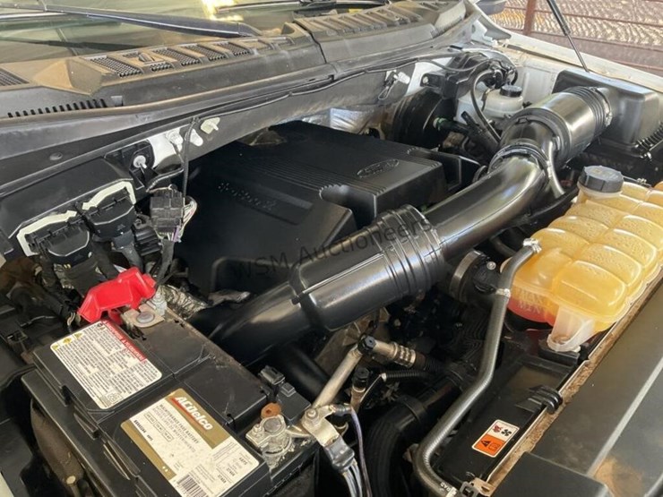 2017-ford-f150-image-13
