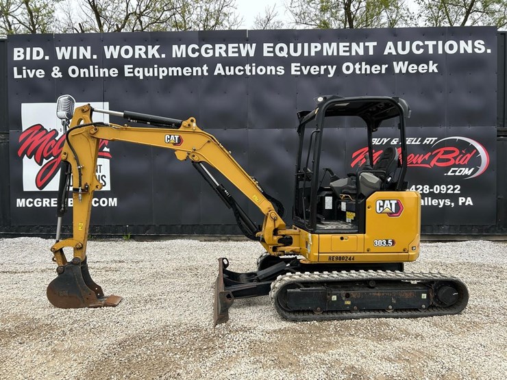 2021-caterpillar-303.5-image-1