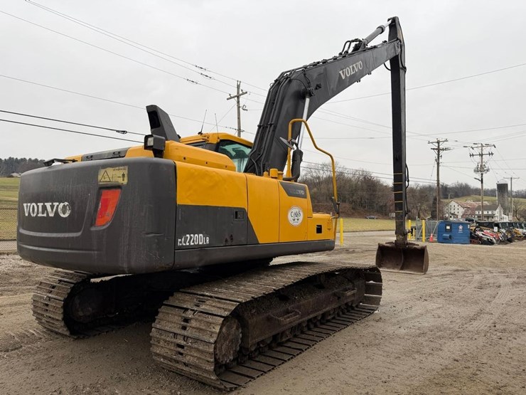 2015-volvo-ec220dlr-image-5