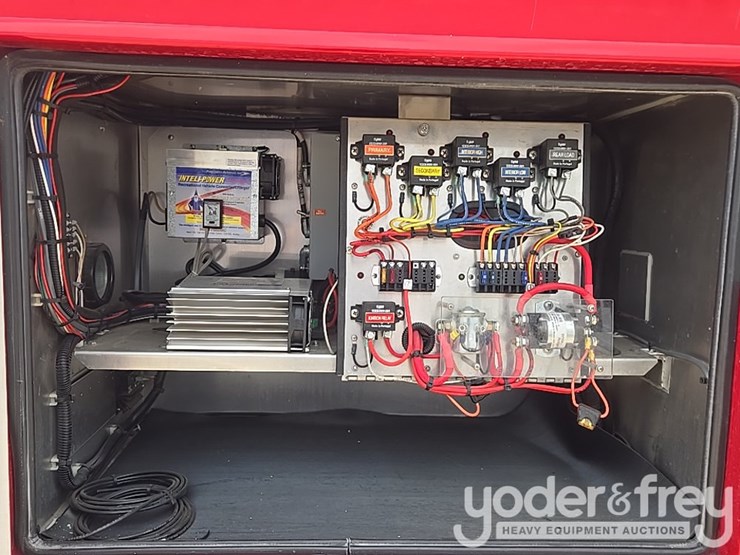 2009-ford-f450-image-22