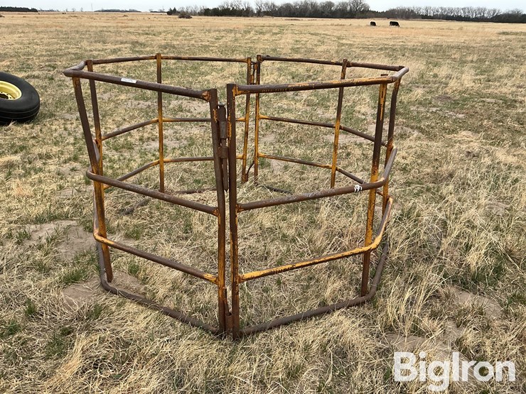 bale-feeder-image-1