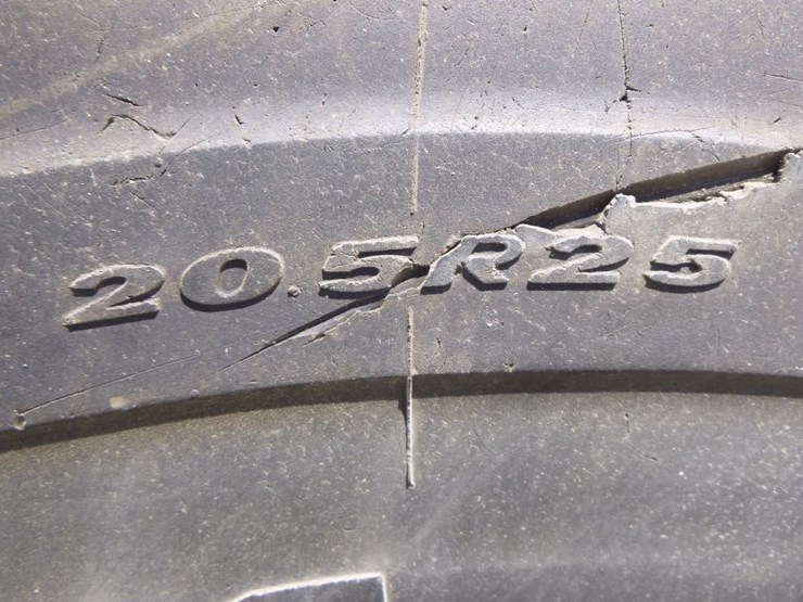 2013-deere-872gp-image-40