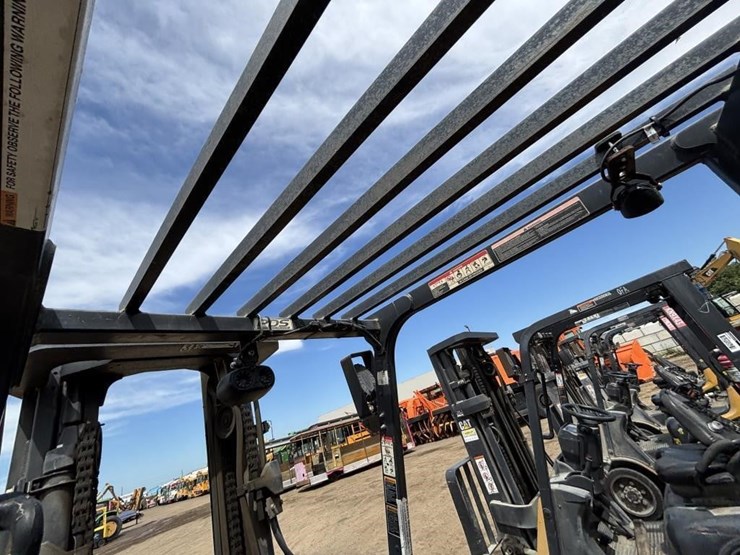 2020-caterpillar-2c6000-image-26