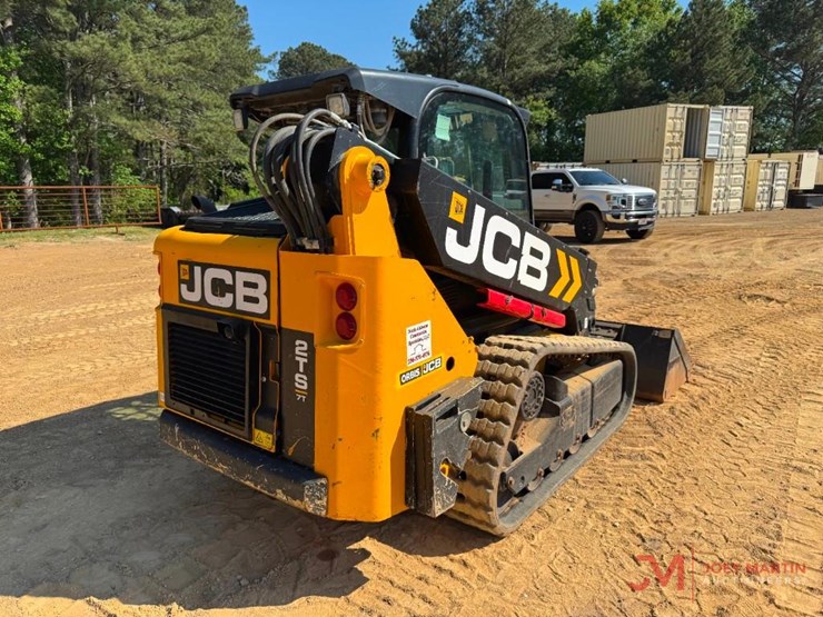 2023-jcb-2ts-7t-image-2