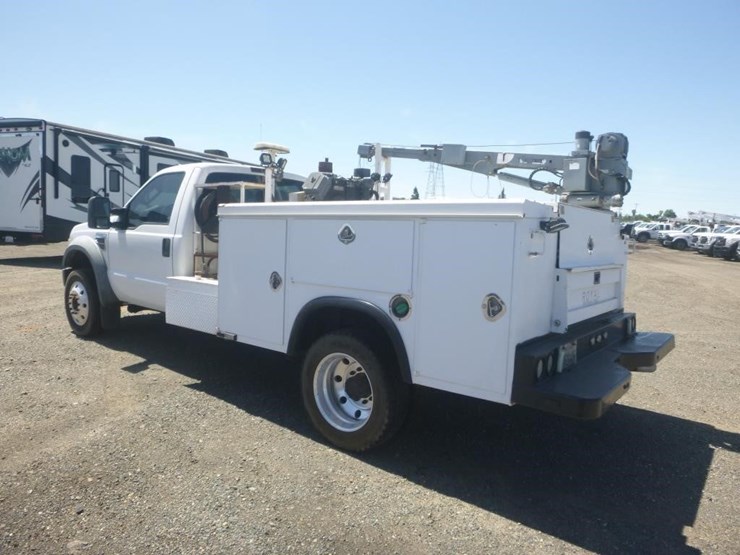 2008-ford-f550-image-4