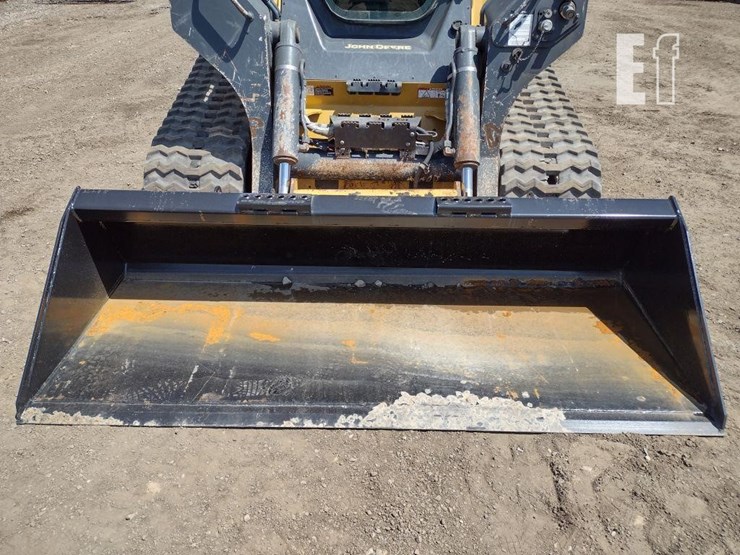 2022-deere-333g-image-19