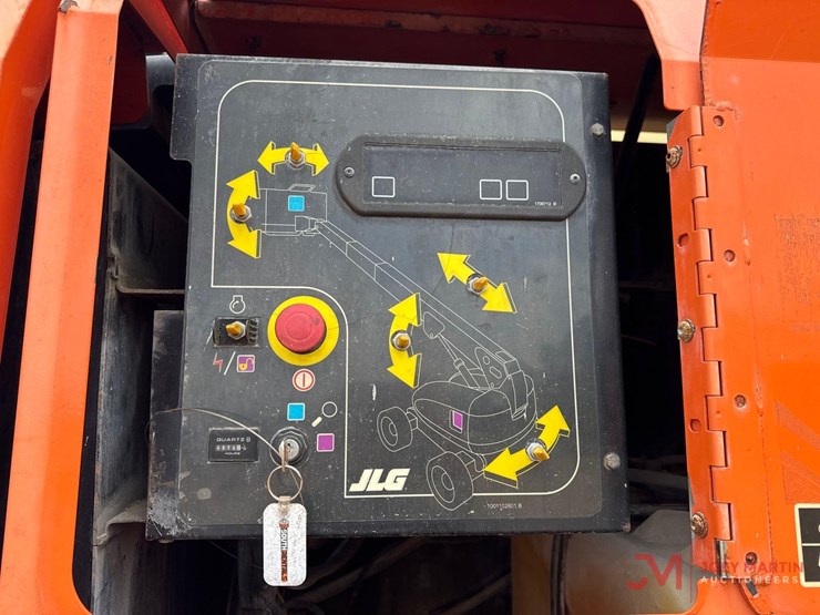 jlg-800s-image-14